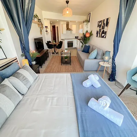 Stunning Sea View With Pool Apartamento Torremolinos